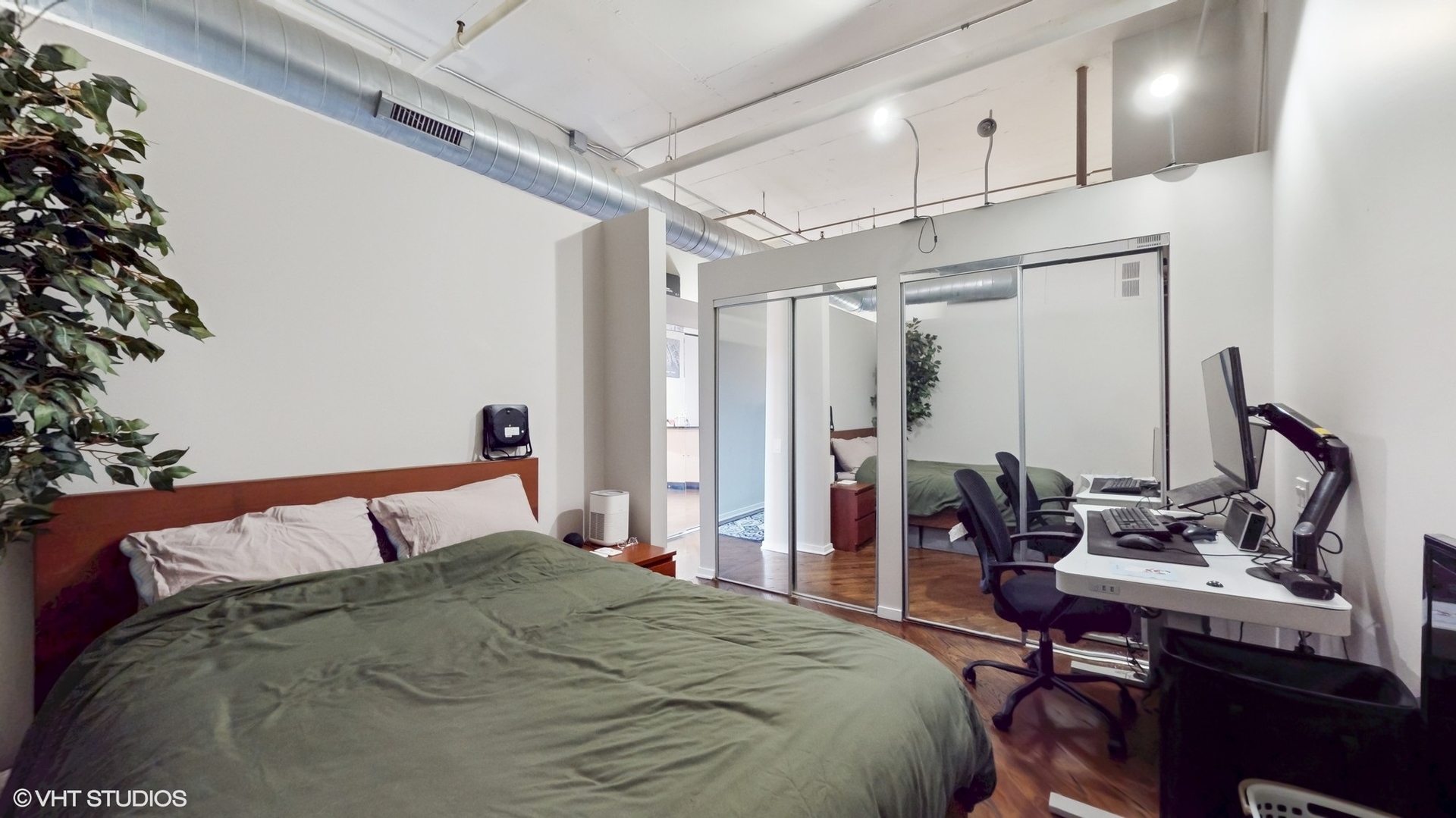 500 South Clinton Street, Unit 420 Chicago, IL 60607 - Photo 11 of 18 Gallery Image 11