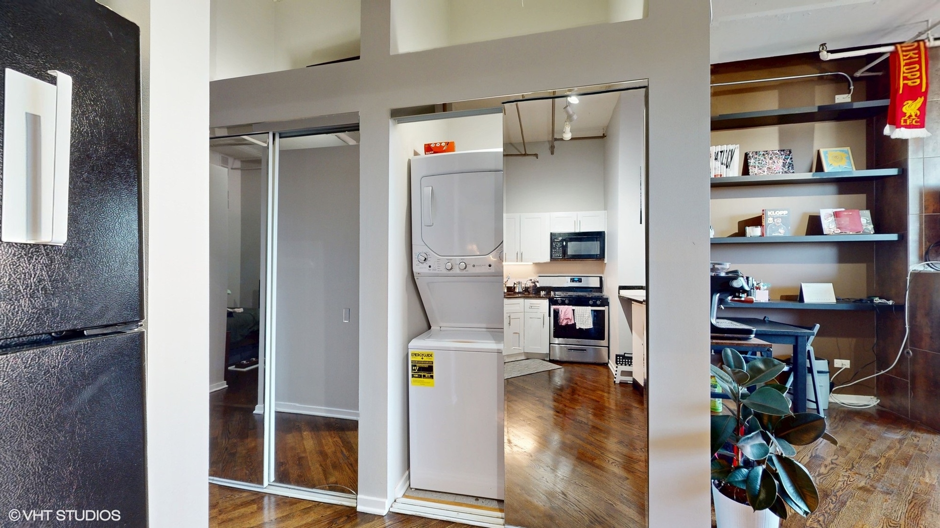 500 South Clinton Street, Unit 420 Chicago, IL 60607 - Photo 13 of 18 Gallery Image 13