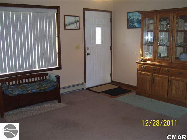 11485 Willow Road Farwell, MI 48622 - Photo 3 of 20 1771916-2.JPG