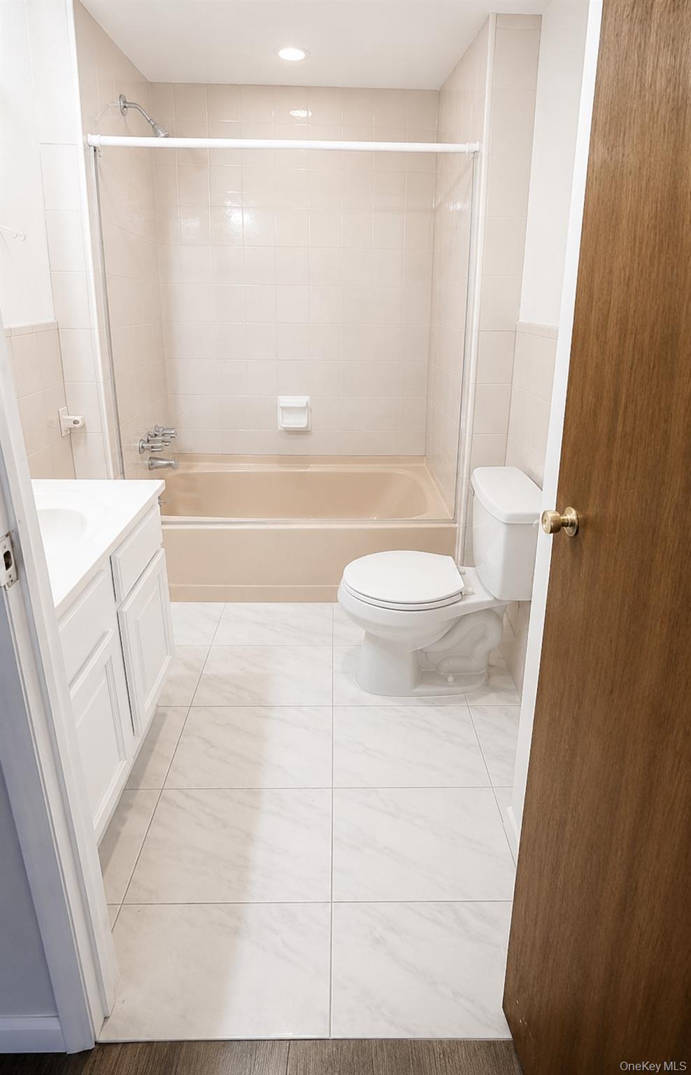 55 Hasbrouck A Road Fallsburg, NY 12759 - Photo 7 of 8 a bathroom with a bathtub and a shower