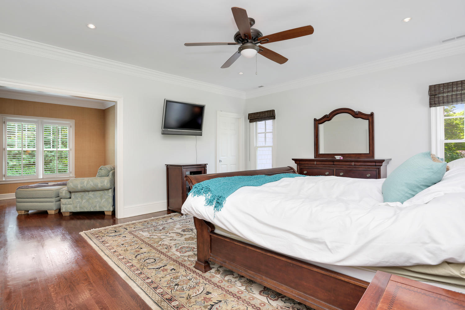 55 Dabney Road New Canaan, CT 06840 - Photo 16 of 39 55 Dabney