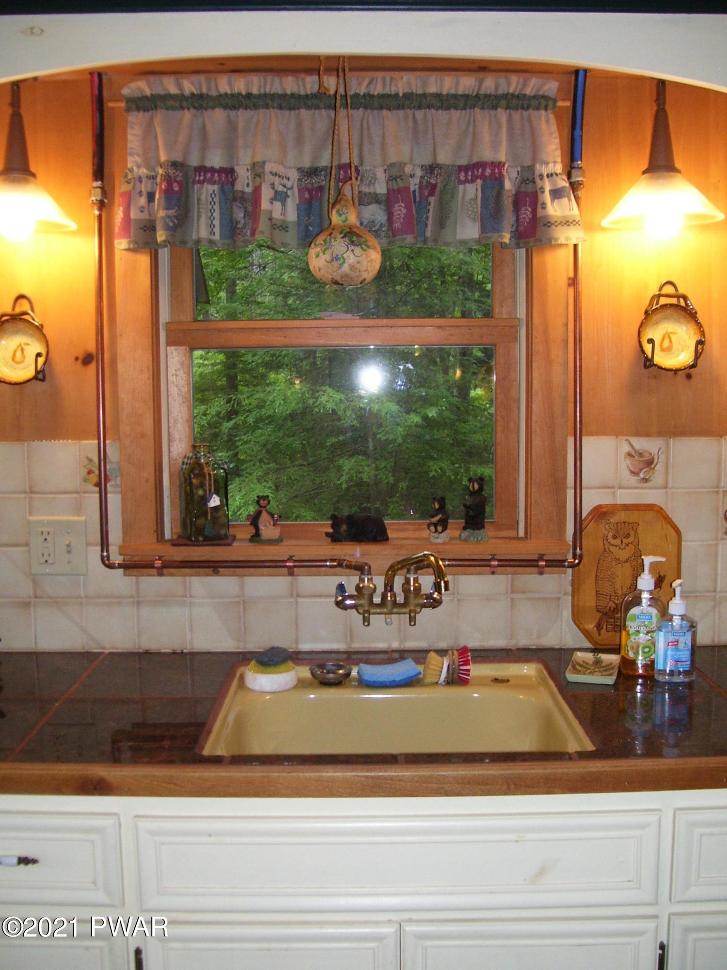 352 North Shore Road Greentown, PA 18426 - Photo 14 of 46 Kitchen