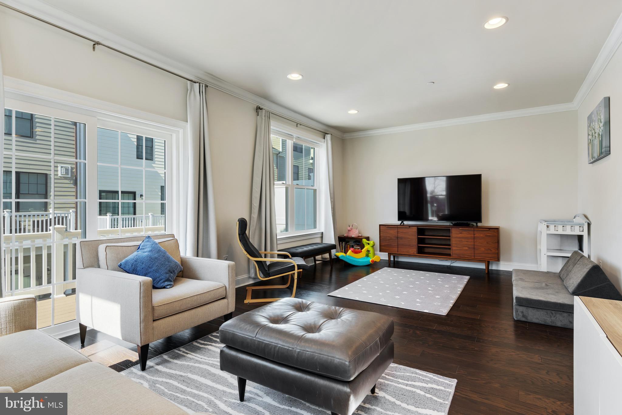 120 Tess Lane Wayne, PA 19087 - Photo 18 of 38 Large Great Room