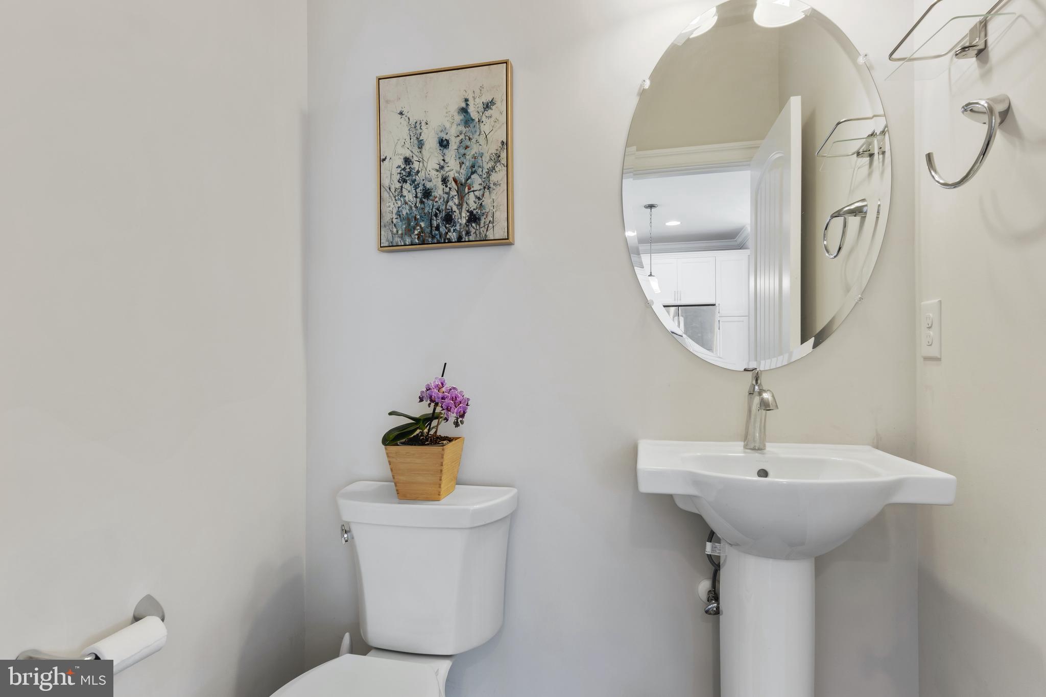 120 Tess Lane Wayne, PA 19087 - Photo 32 of 38 Half Bath on main floor