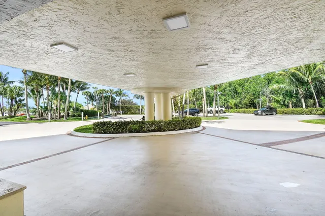 $2,500 | 221 Northeast Plantation Road, Unit 316, Stuart, FL 34996