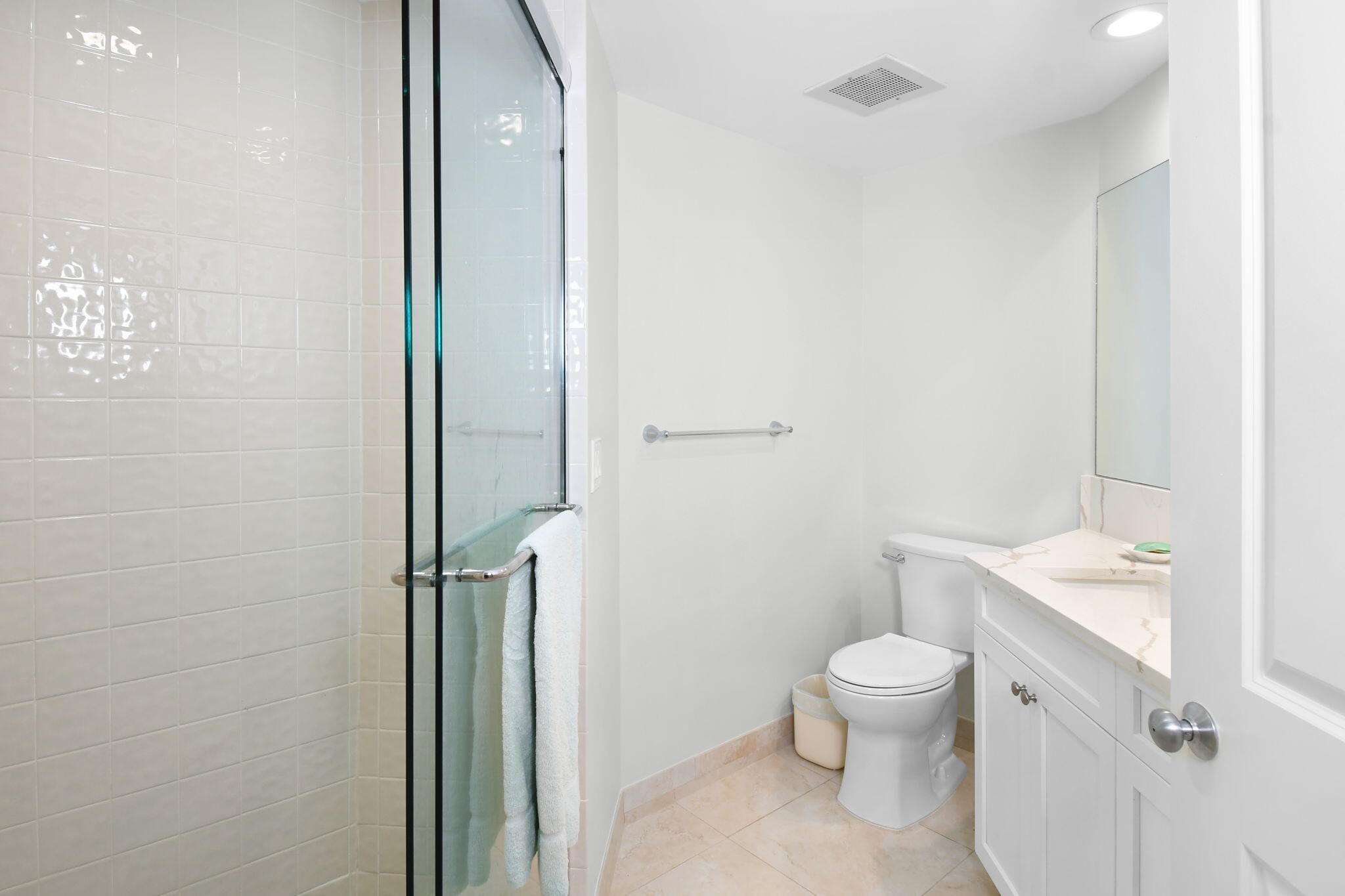 221 Northeast Plantation Road, Unit 316 Stuart, FL 34996 - Photo 29 of 31 13-web-or-mls-500_6134