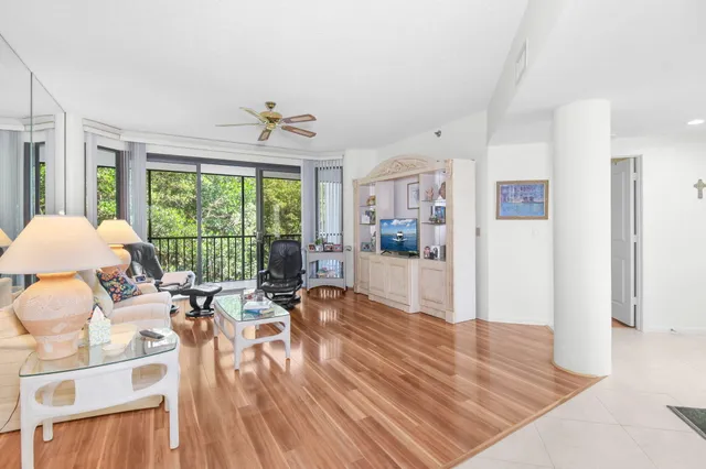 $2,500 | 221 Northeast Plantation Road, Unit 316, Stuart, FL 34996