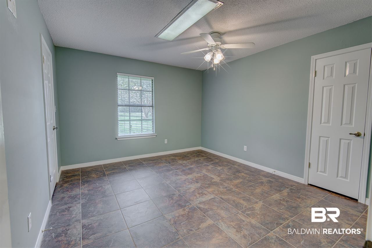 3370 Roberts Lane Semmes, AL 36575 - Photo 20 of 33 Guest Bedroom