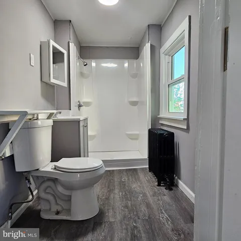 $2,100 | 629 East Quince Street, Vineland, NJ 08360