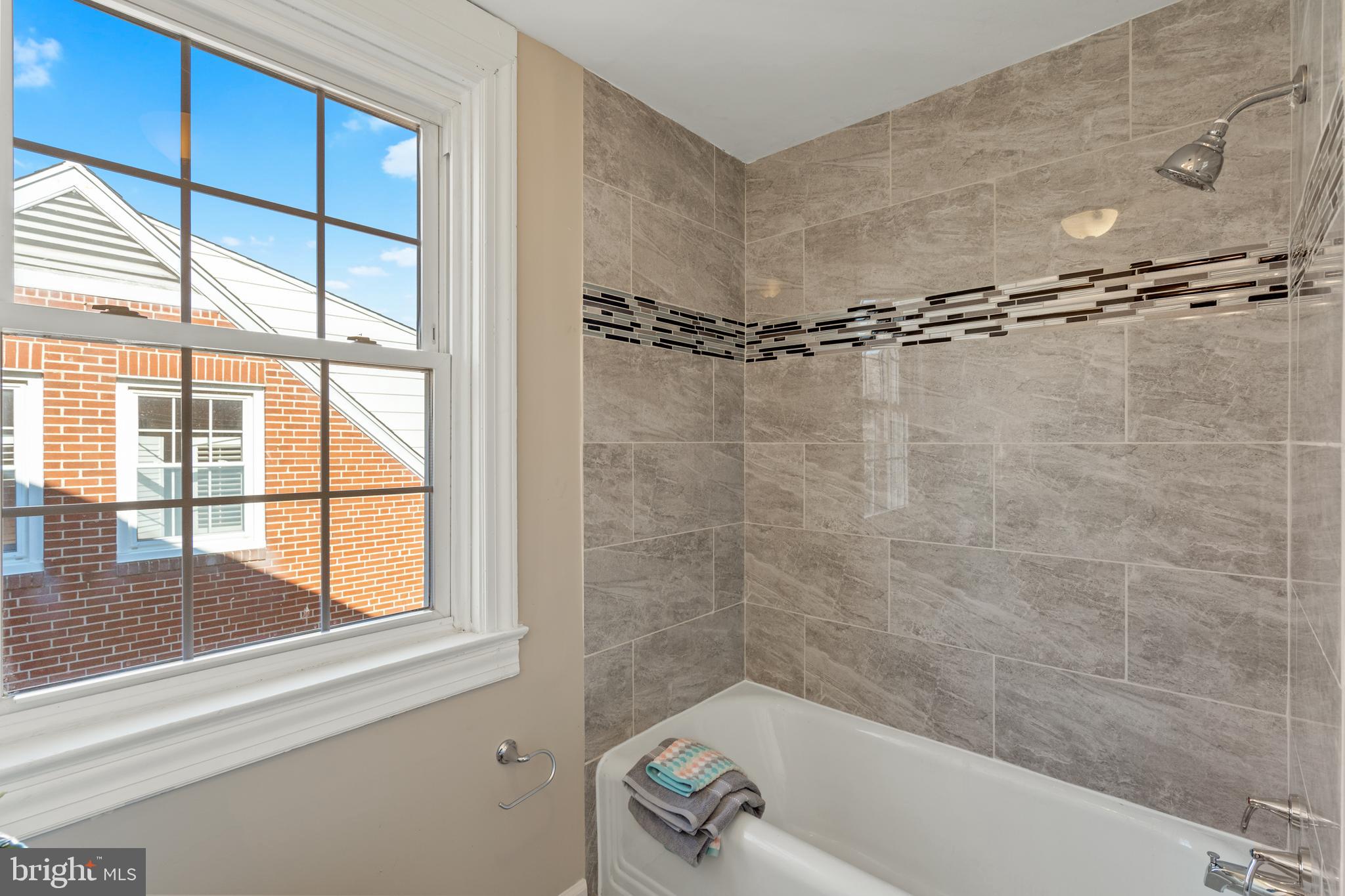 3003 Dunran Road Baltimore, MD 21222 - Photo 12 of 34