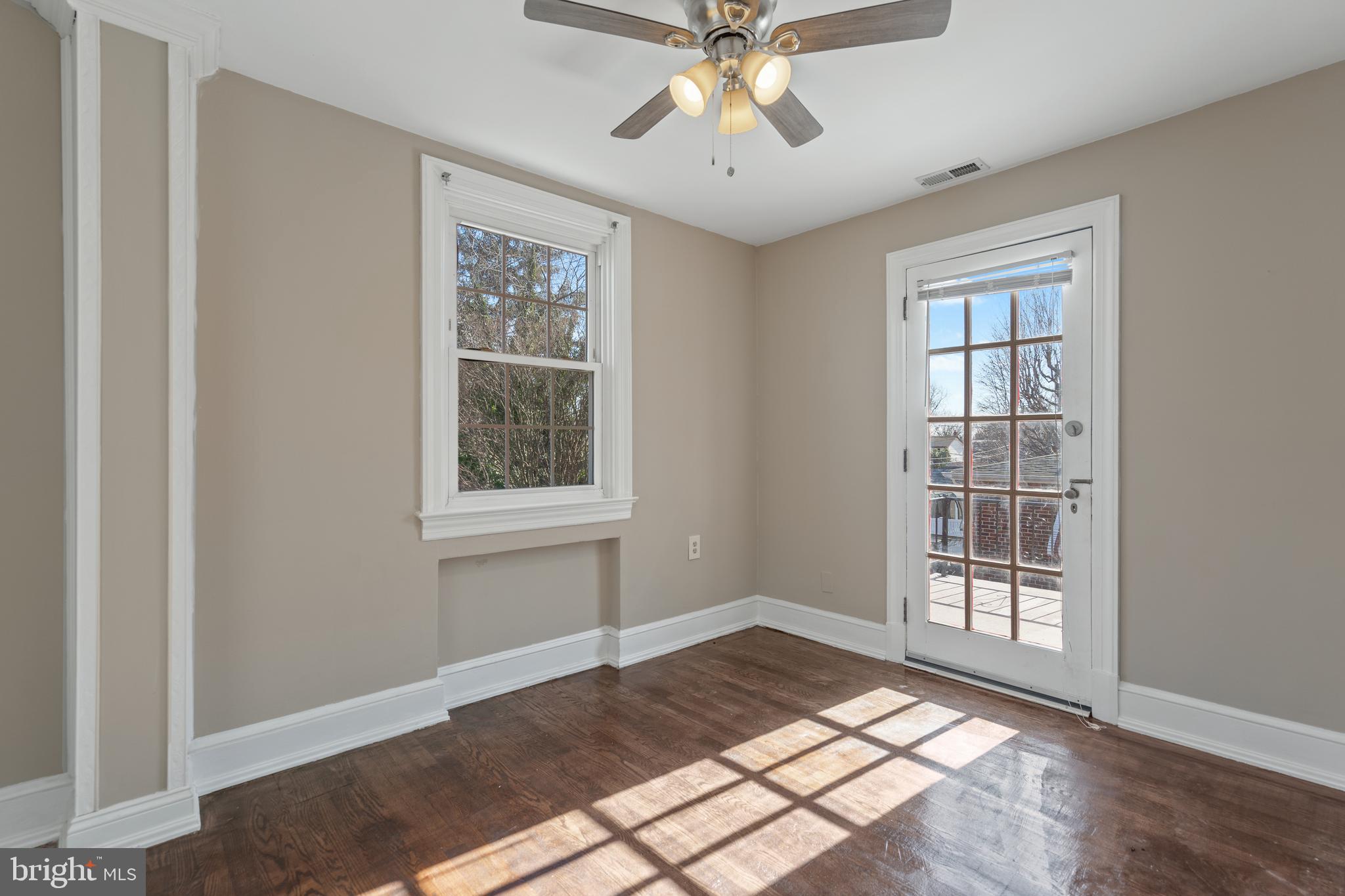 3003 Dunran Road Baltimore, MD 21222 - Photo 15 of 34