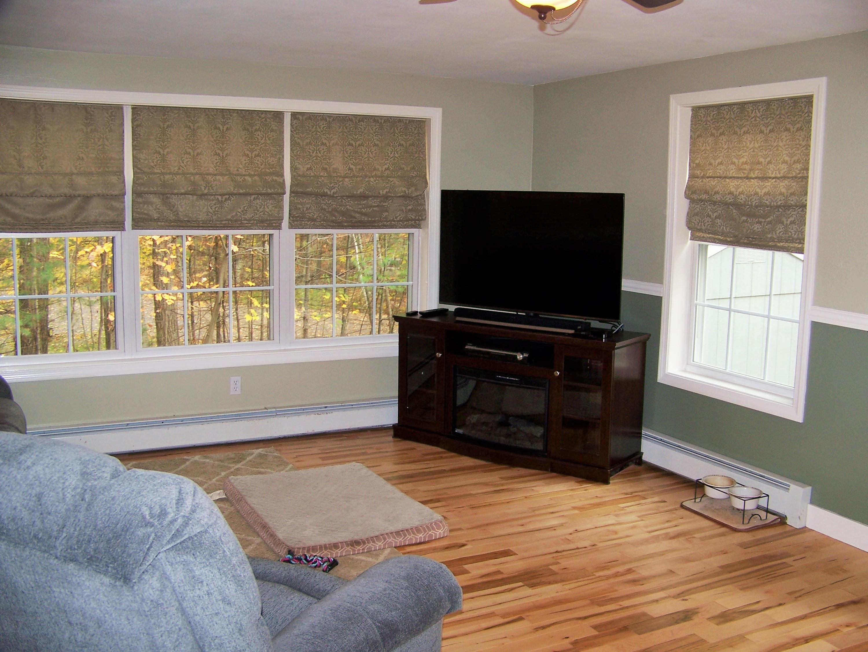 33 Middle Camp Road Buxton, ME 04093 - Photo 13 of 30 Living Room