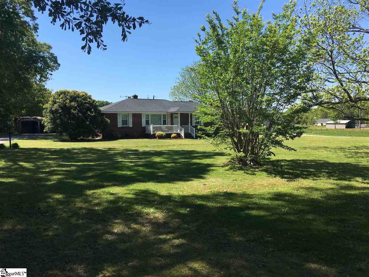 339 Abercrombie Road Gray Court, SC 29645 - Photo 2 of 33