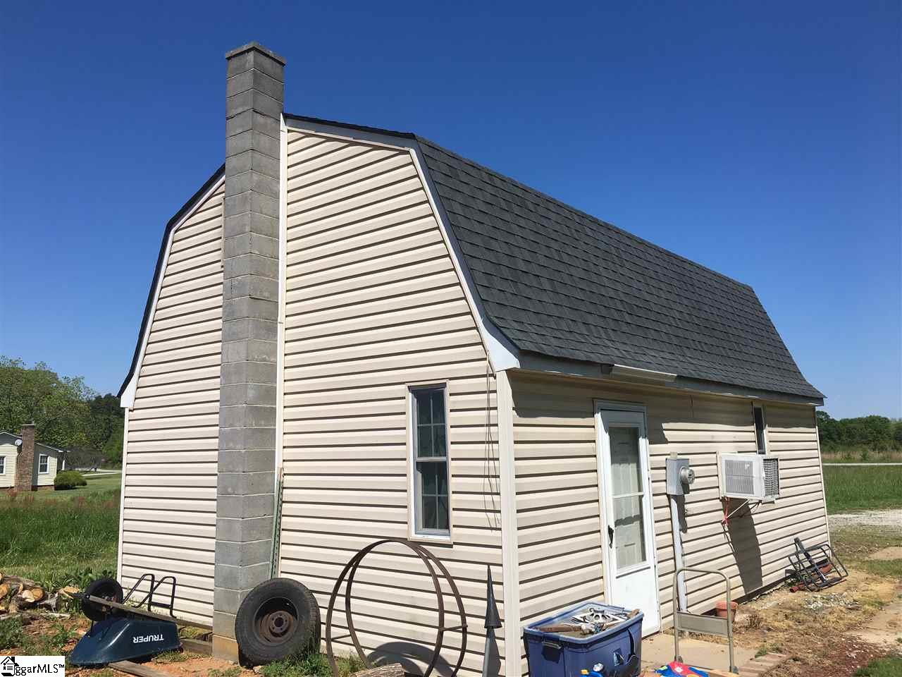 339 Abercrombie Road Gray Court, SC 29645 - Photo 6 of 33