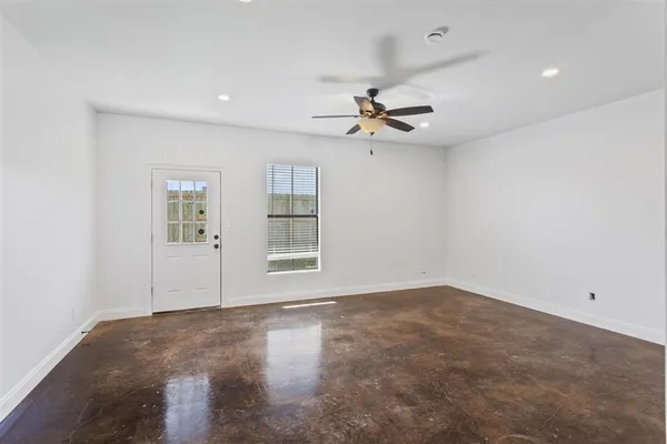 $1,600 | 3552 Knight Lane, Unit 5, Lake Charles, LA 70605