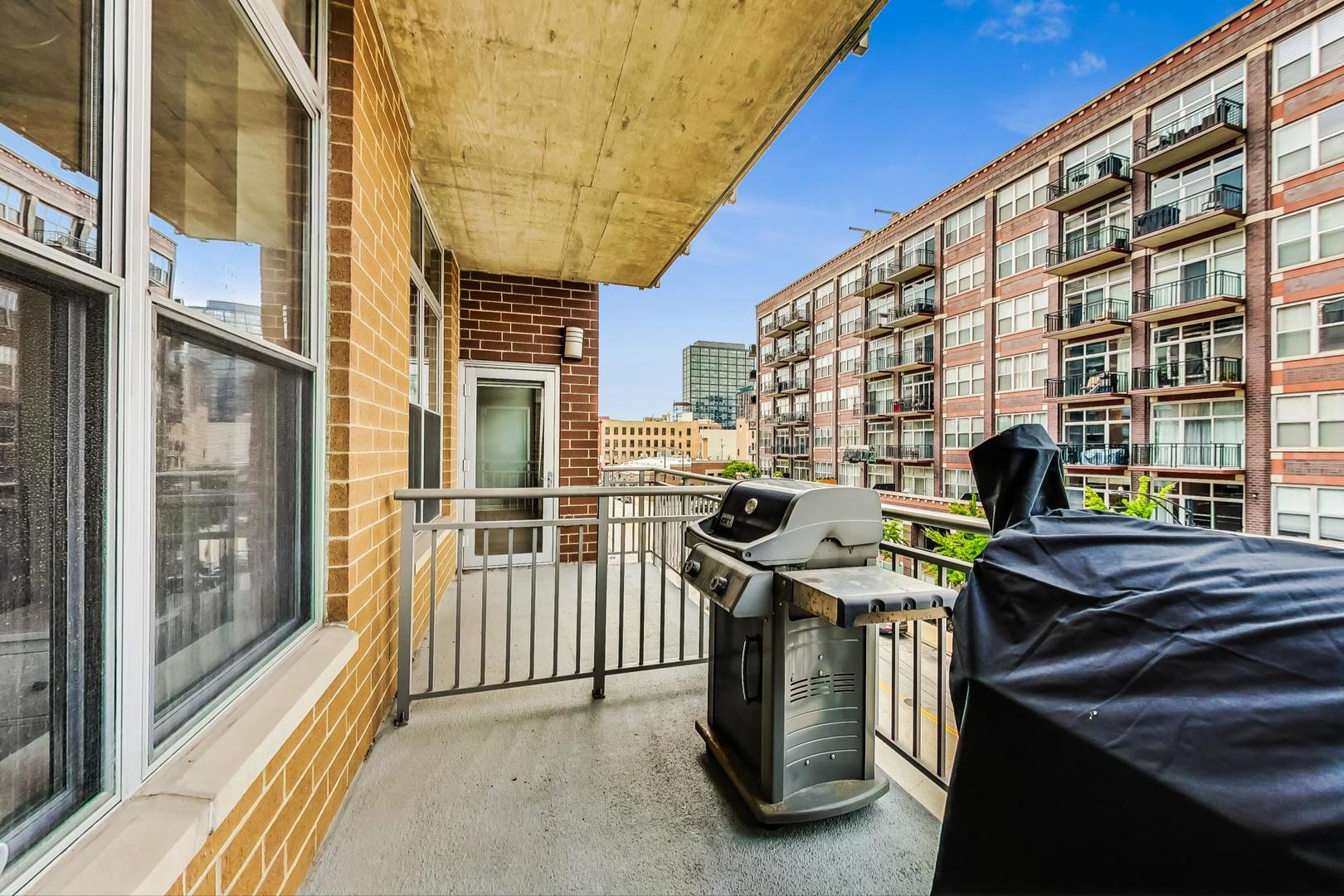 111 South Morgan Street, Unit 404 Chicago, IL 60607 - Photo 31 of 34 Gallery Image 31