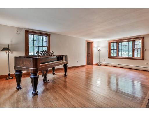43 Maple Avenue Boxford, MA 01921 - Photo 7 of 36