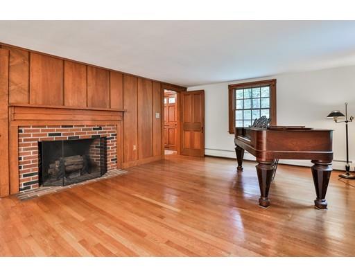 43 Maple Avenue Boxford, MA 01921 - Photo 8 of 36