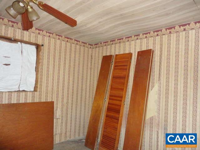 1207 Courthouse Road Louisa, VA 23093 - Photo 13 of 14