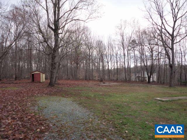 1207 Courthouse Road Louisa, VA 23093 - Photo 4 of 14