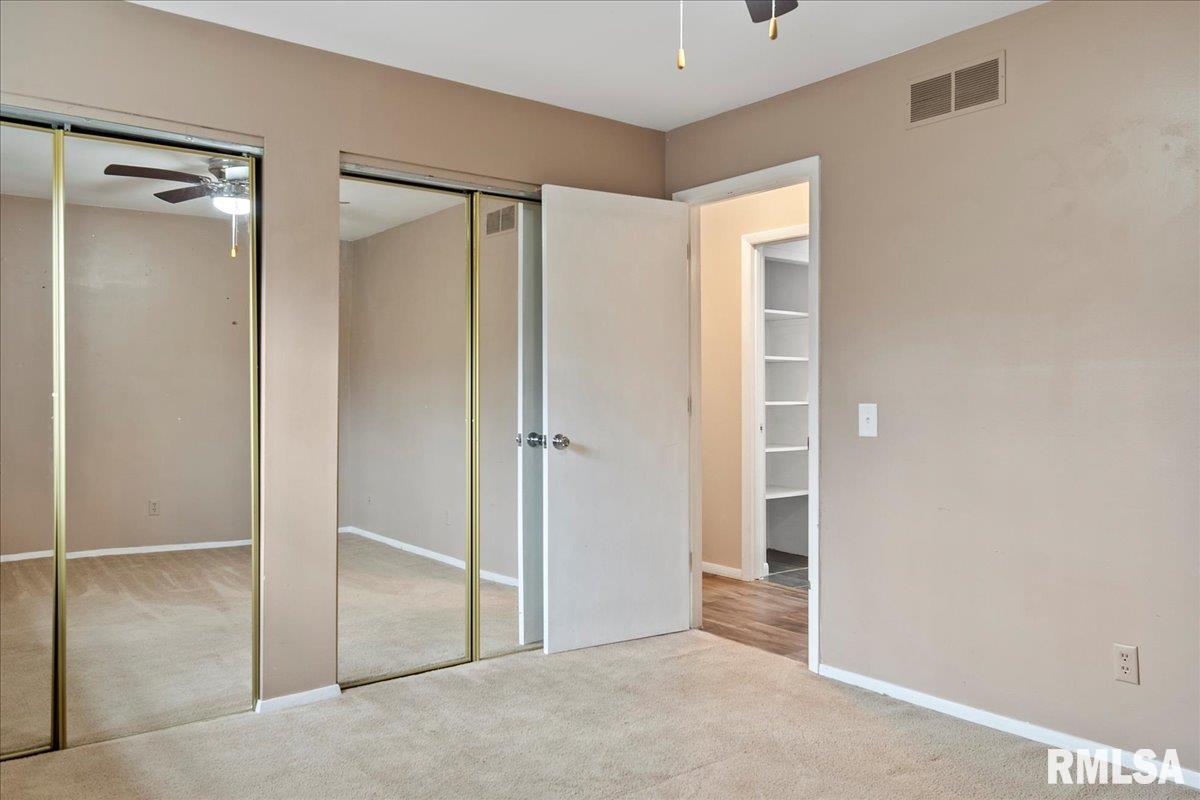 2930 Carriage Lane Springfield, IL 62707 - Photo 14 of 31