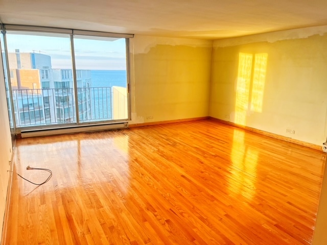 6033 North Sheridan Road, Unit 43B Chicago, IL 60660 - Photo 5 of 25 Gallery Image 5