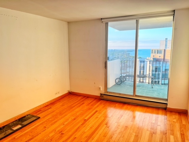 6033 North Sheridan Road, Unit 43B Chicago, IL 60660 - Photo 8 of 25 Gallery Image 8