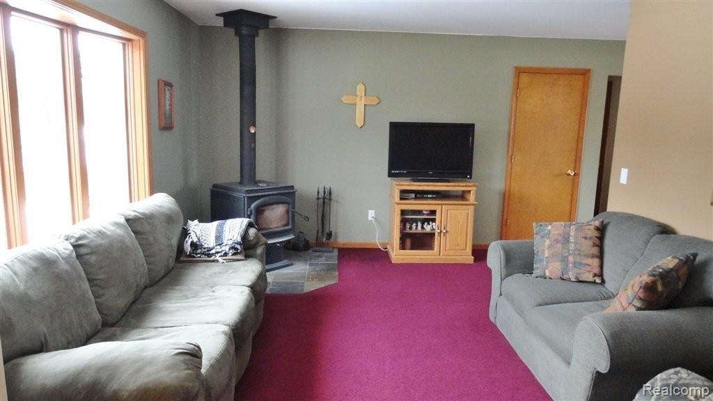 8893 Marr Road Almont, MI 48003 - Photo 9 of 24 DSC02971.JPG