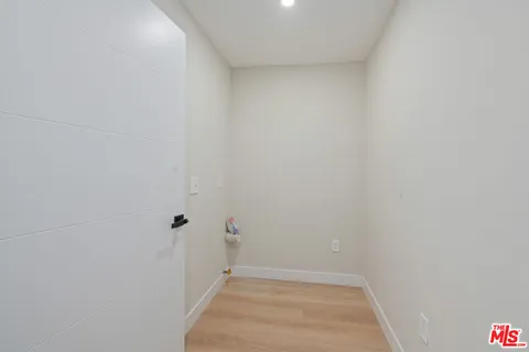 $1,749,000 | 23442 Burbank Boulevard, Woodland Hills, CA 91367