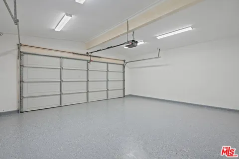 $1,749,000 | 23442 Burbank Boulevard, Woodland Hills, CA 91367