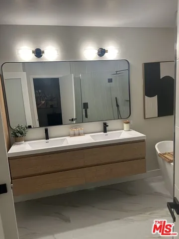 $1,849,000 | 23442 Burbank Boulevard, Woodland Hills, CA 91367