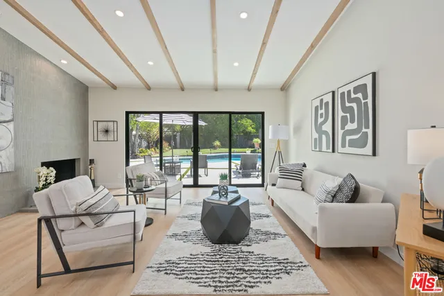 $1,849,000 | 23442 Burbank Boulevard, Woodland Hills, CA 91367