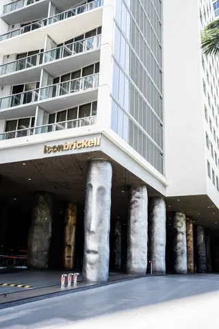 $950,000 | 495 Brickell Avenue, Unit 4010, Miami, FL 33131