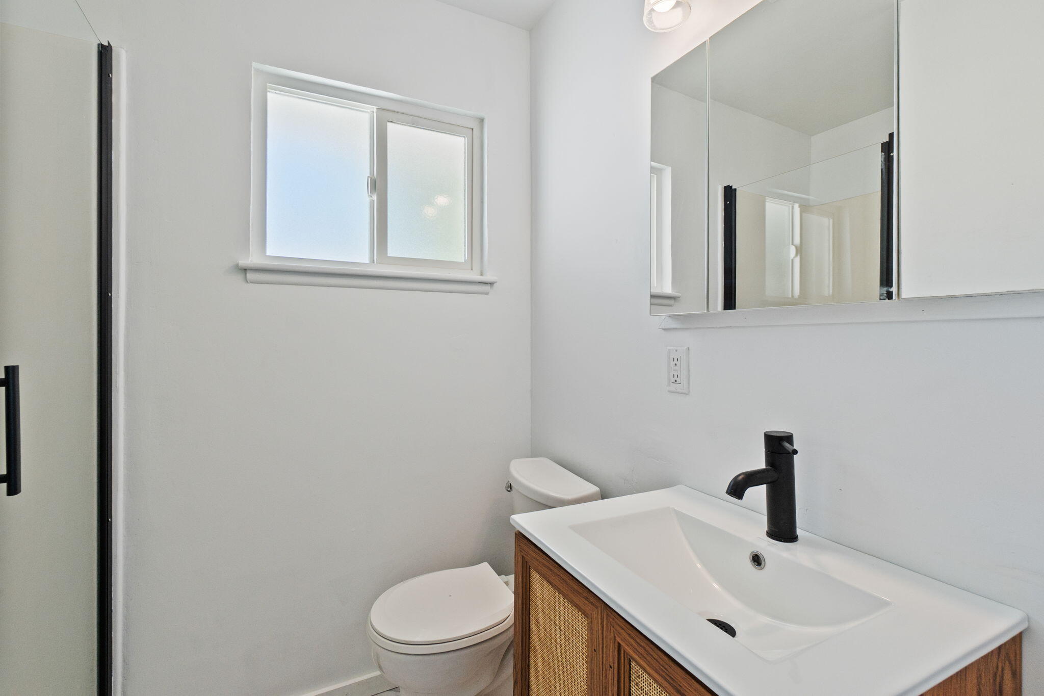 5039 Bidwell Road Redding, CA 96001 - Photo 19 of 41 20-web-or-mls-BiggerFlow Real Estate Med