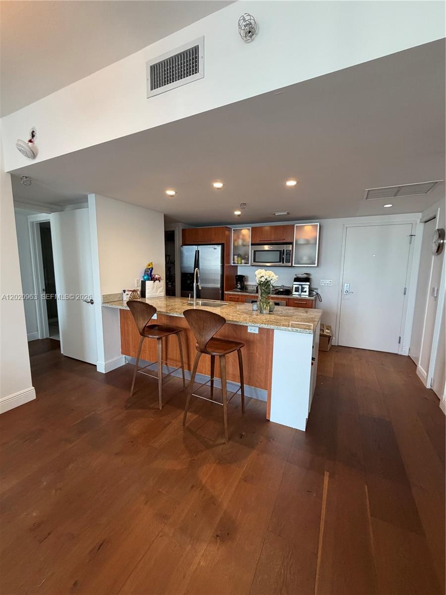 185 Southwest 7th Street, Unit 3209 Miami, FL 33130 - Photo 43 of 54