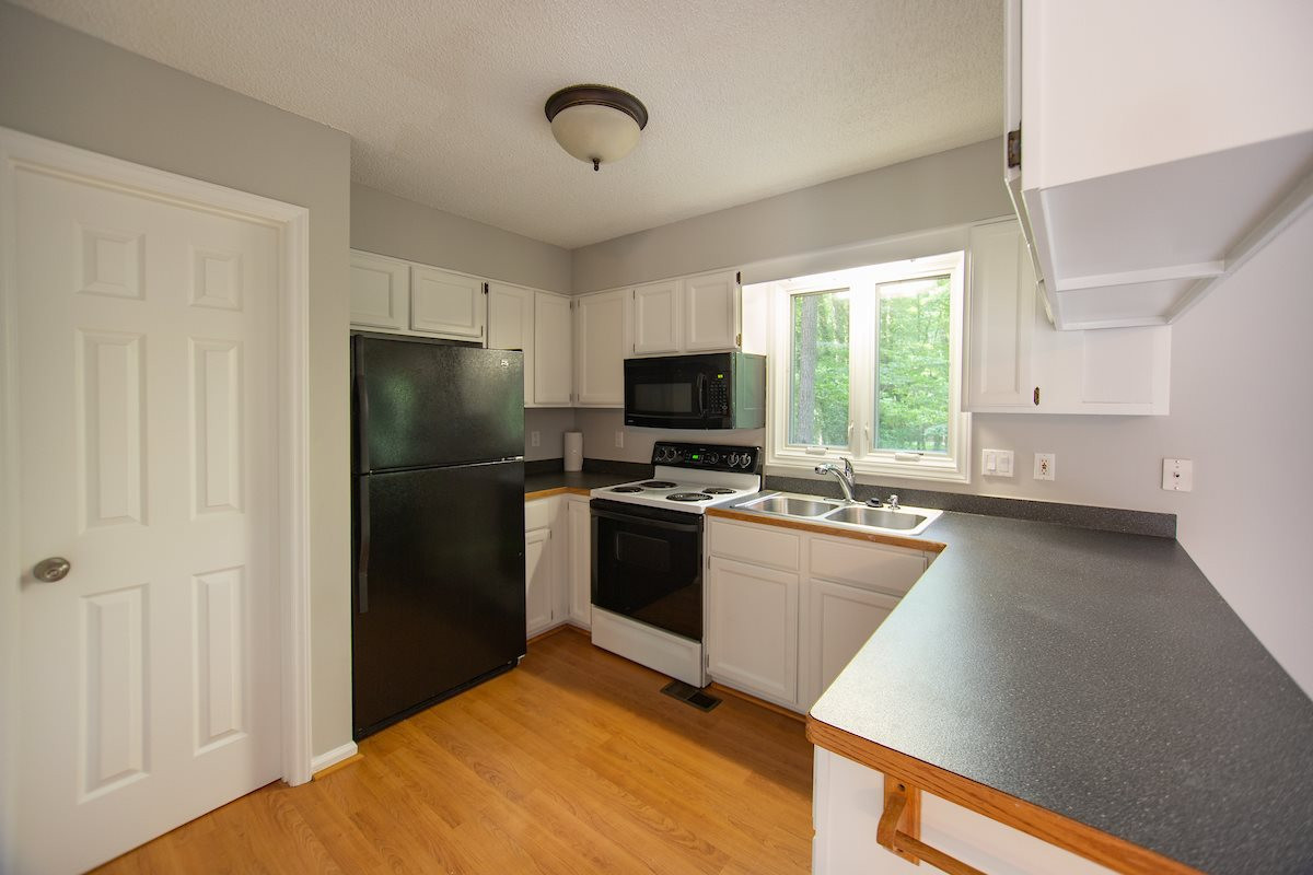 4115 Olde Coach Road Durham, NC 27707 - Photo 10 of 29 Photo 10