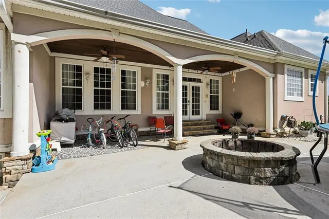 $944,999 | 31 Meadow Lakes Terrace, Cedartown, GA 30125