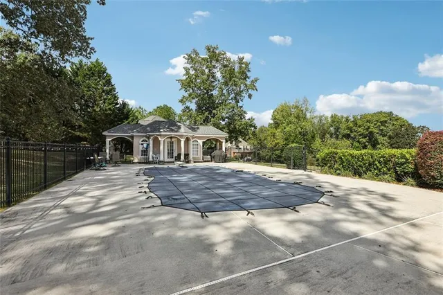 $944,999 | 31 Meadow Lakes Terrace, Cedartown, GA 30125