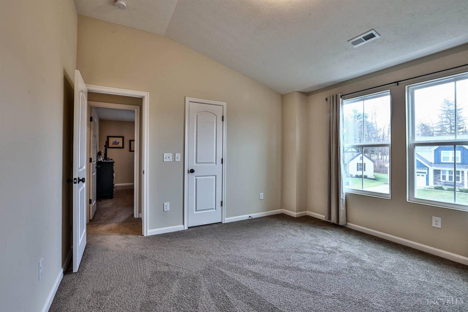 1287 Heather Ridge Cincinnati, OH 45233 - Photo 32 of 47 Gallery Image 32