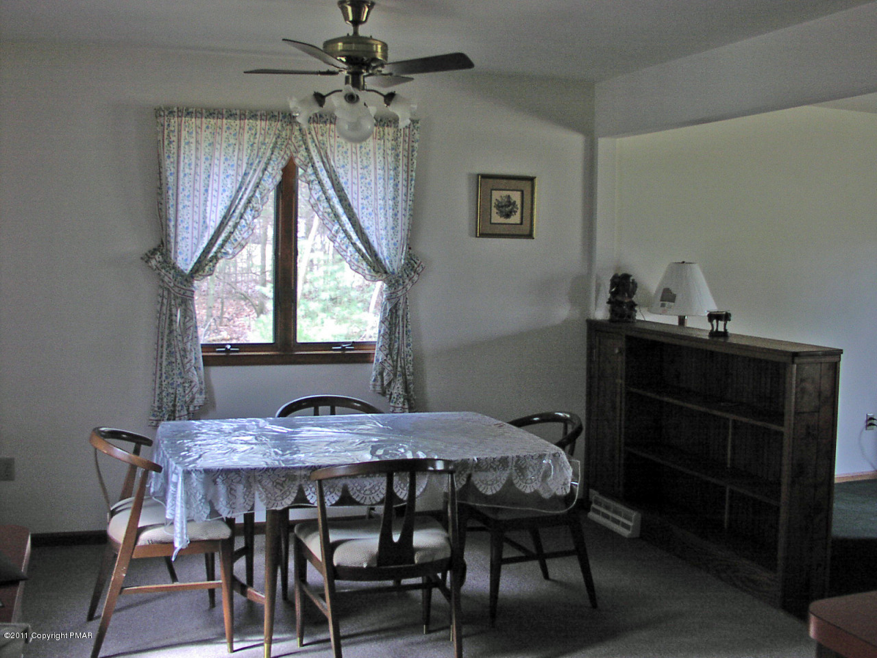 305 Long Mountain Road Effort, PA 18330 - Photo 6 of 13 Dining Area