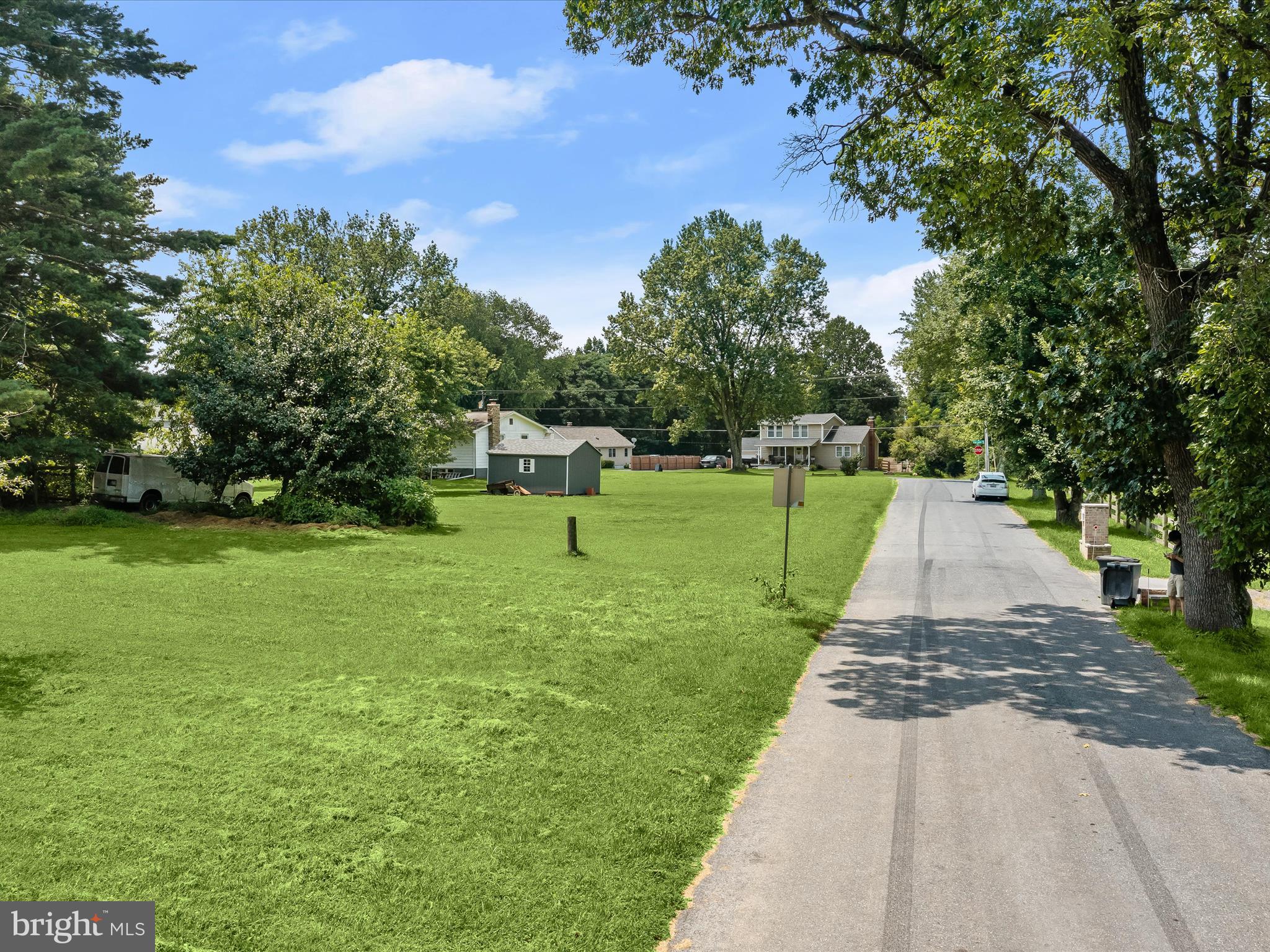 18389 New Cut Road Mount Airy, MD 21771 - Photo 33 of 41 a view of a park with plants and trees