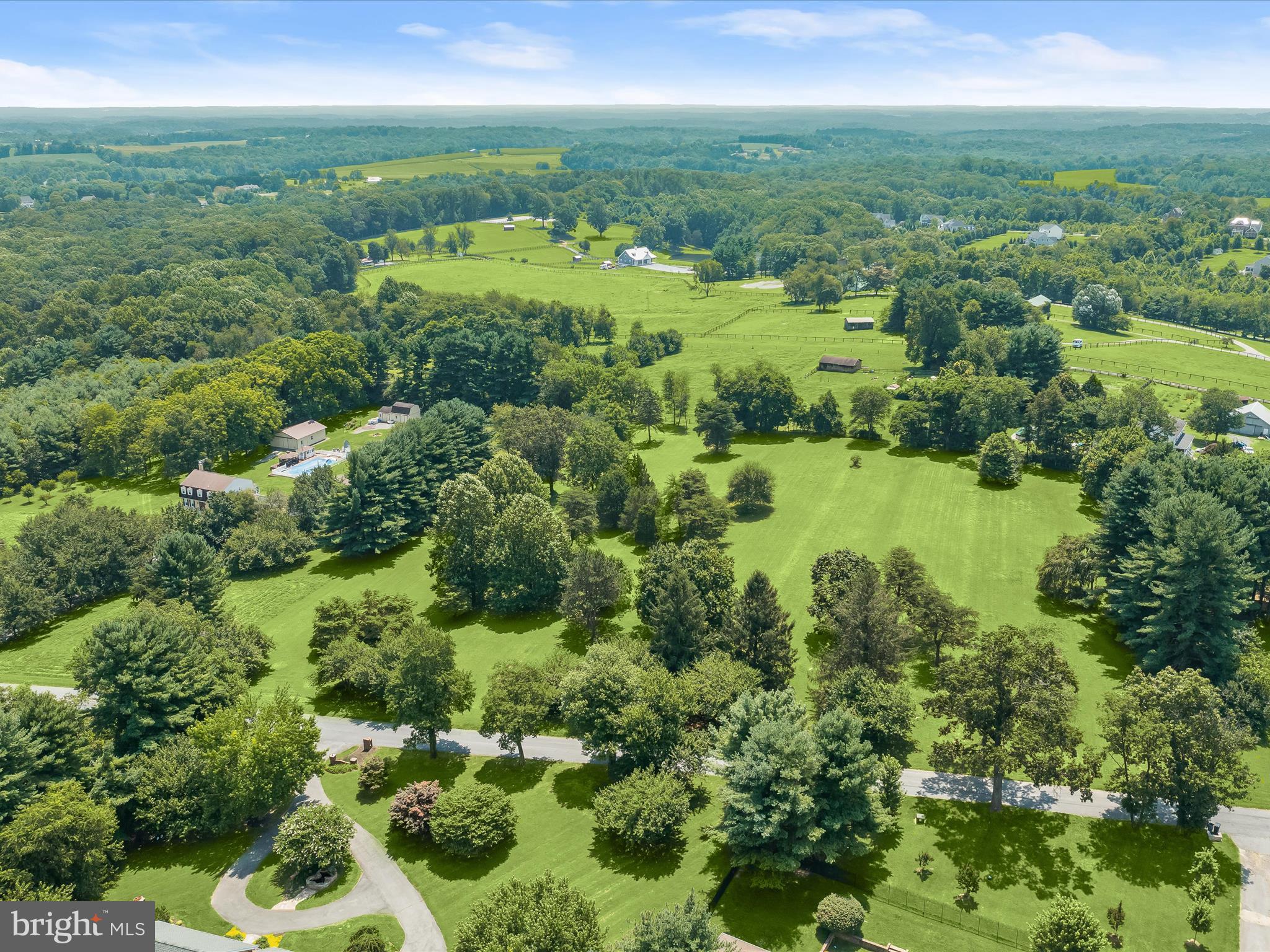 18389 New Cut Road Mount Airy, MD 21771 - Photo 9 of 41 a view of a garden with an ocean