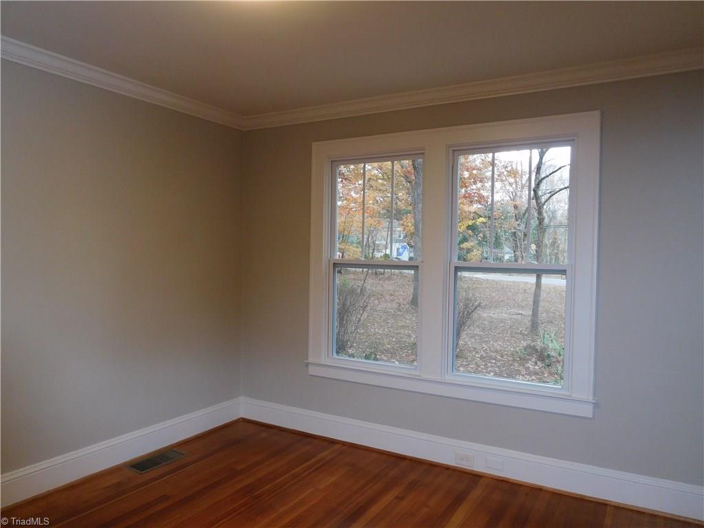 2402 Polo Road Winston-Salem, NC 27106 - Photo 24 of 30 3rd BR.