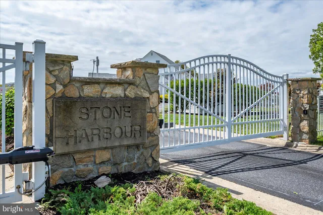 $1,175,000 | 13204 Stone Harbor Lane, Unit 206, Selbyville, MD 19975