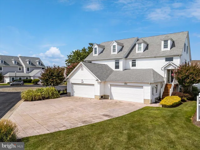 $1,175,000 | 13204 Stone Harbor Lane, Unit 206, Selbyville, MD 19975