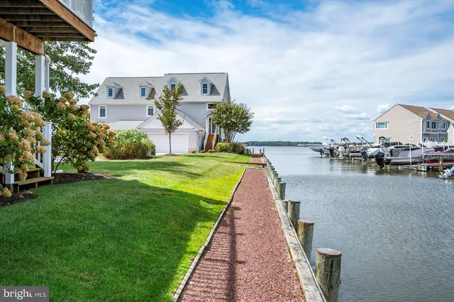 $1,175,000 | 13204 Stone Harbor Lane, Unit 206, Selbyville, MD 19975