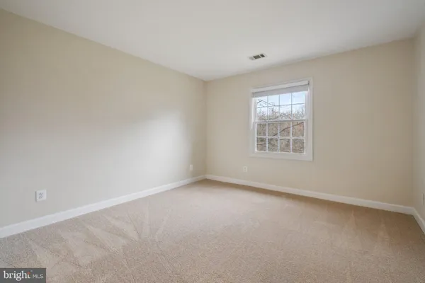 $2,650 | 8312-532 Kingsgate Road, Unit G, Springfield, VA 22152