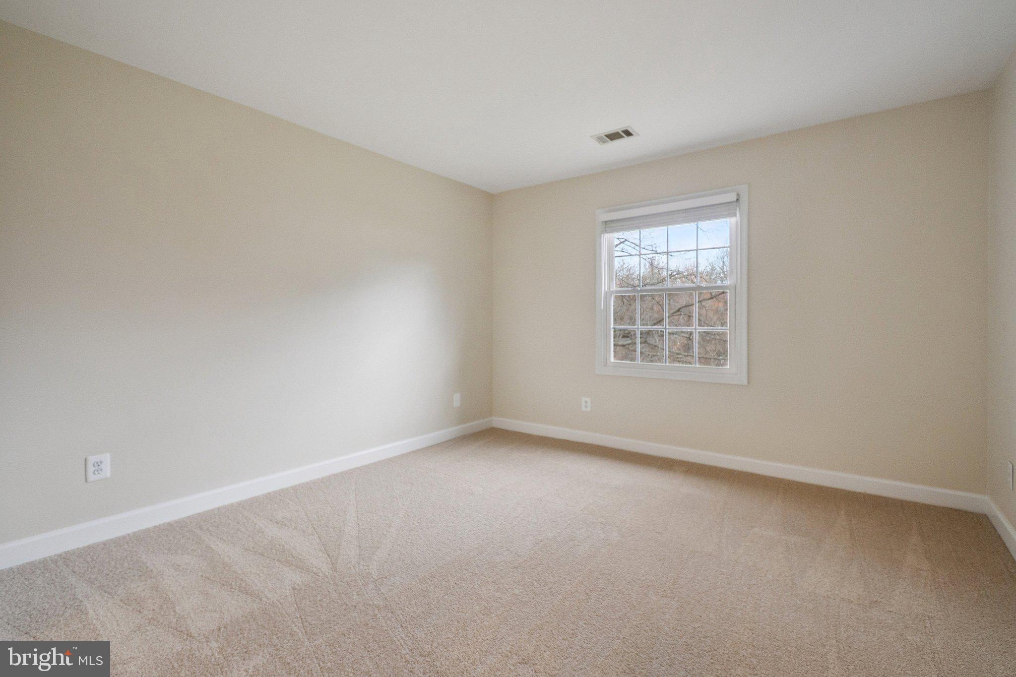 8312-532 Kingsgate Road, Unit G Springfield, VA 22152 - Photo 18 of 32