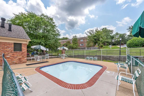$2,650 | 8312-532 Kingsgate Road, Unit G, Springfield, VA 22152