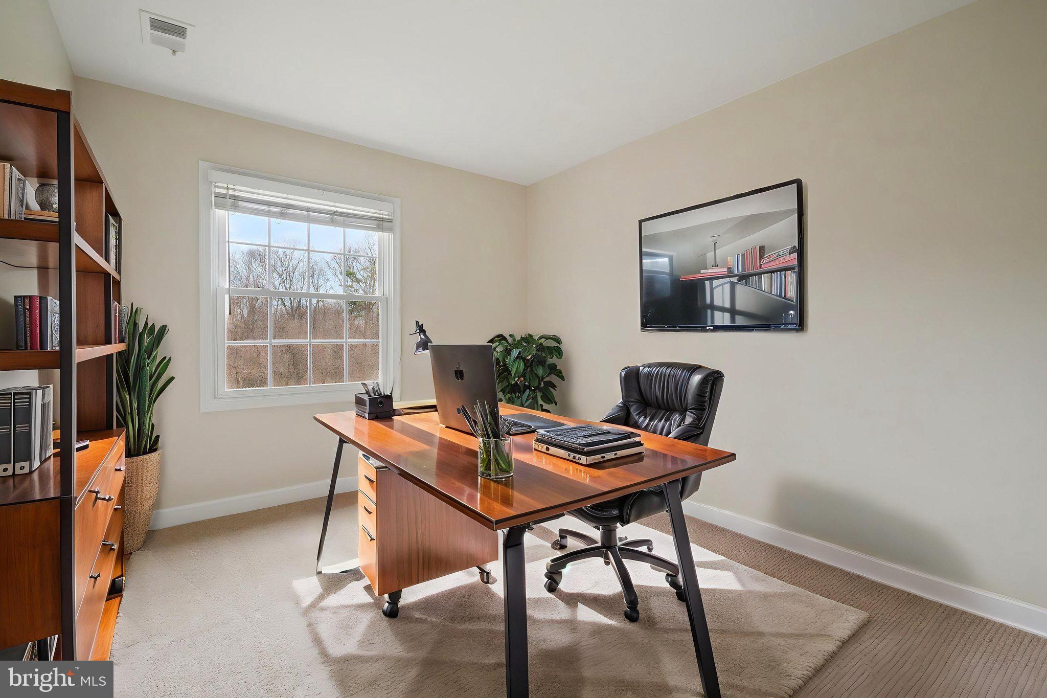 8312-532 Kingsgate Road, Unit G Springfield, VA 22152 - Photo 9 of 32